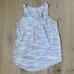 Essential tank tiger space dye black/white size 4 lululemon euc